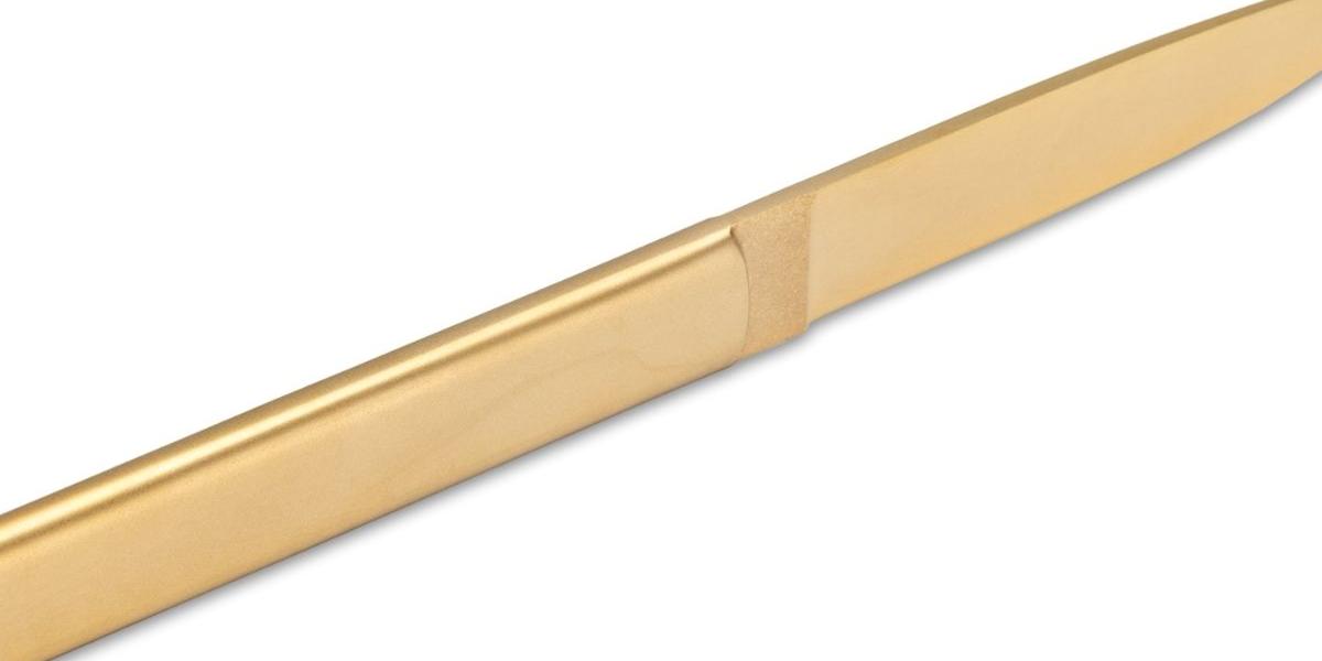 Or Jaune - Le couteau